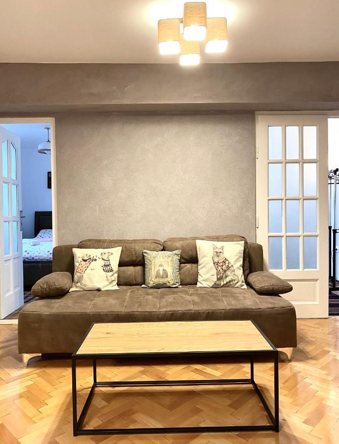 Barlog Apartment Brasov Bagian luar foto
