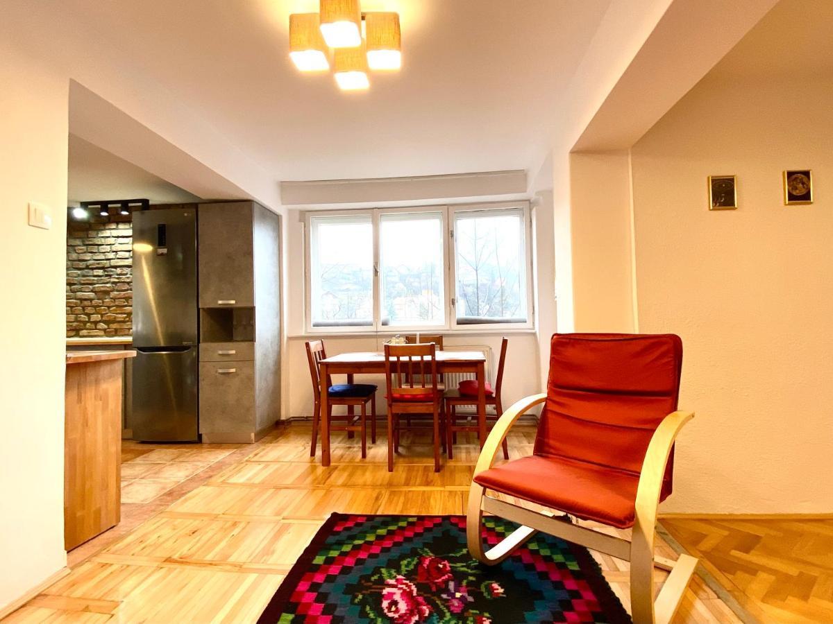 Barlog Apartment Brasov Bagian luar foto